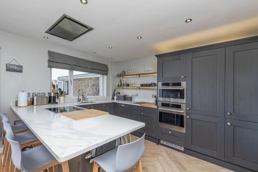 Family-Friendly Retreat Between Beach & Mountains Tremadog Buitenkant foto